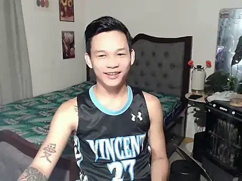 Snapshot of asianmonstercock05 chatting on 2, 11, 2025 asianmonstercock05 online show from 2, 11, 2025