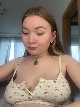 Amalie Smith online show from 22, 5, 2026