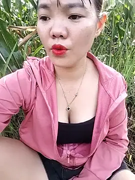 Snapshot of Meomeo-meo chatting on 29, 10, 2025 Meomeo-meo online show from 29, 10, 2025