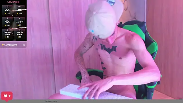 Snapshot of Skinny_batman chatting on 25, 10, 2025 Skinny batman online show from 25, 10, 2025