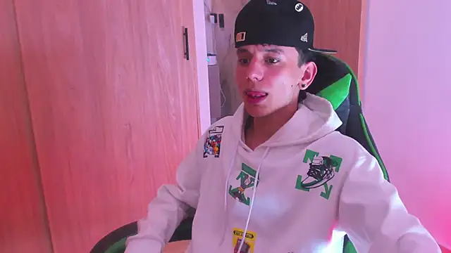 Skinny batman online show from 19, 11, 2025