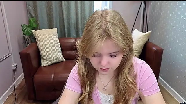 Snapshot of Melissa_199 chatting on 20, 10, 2025 Melissa 199 online show from 20, 10, 2025