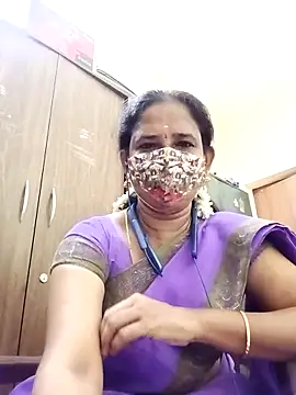 Snapshot of tamil_Boomika chatting on 23, 4, 2026 tamil Boomika online show from 23, 4, 2026