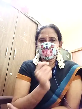 Snapshot of tamil_Boomika chatting on 25, 4, 2026 tamil Boomika online show from 25, 4, 2026