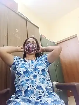 Snapshot of tamil_Boomika chatting on 19, 5, 2026 tamil Boomika online show from 19, 5, 2026