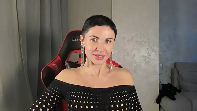 Angel iam online show from 15, 12, 2025