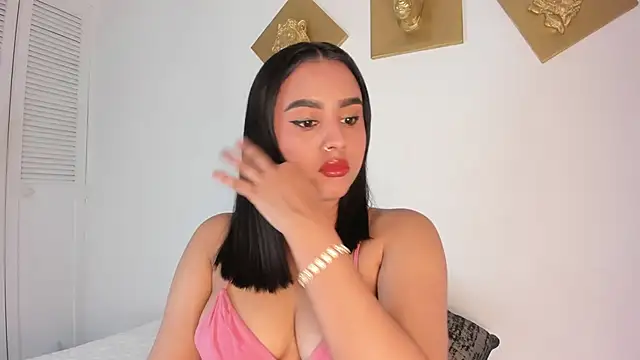 CharlottePetitte online show from 1, 12, 2025