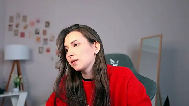 Snapshot of raviolly046 chatting on 27, 9, 2025 raviolly046 online show from 27, 9, 2025