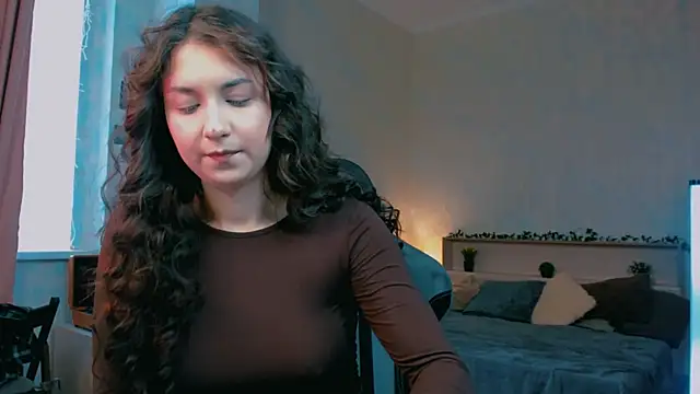 Snapshot of raviolly046 chatting on 25, 10, 2025 raviolly046 online show from 25, 10, 2025