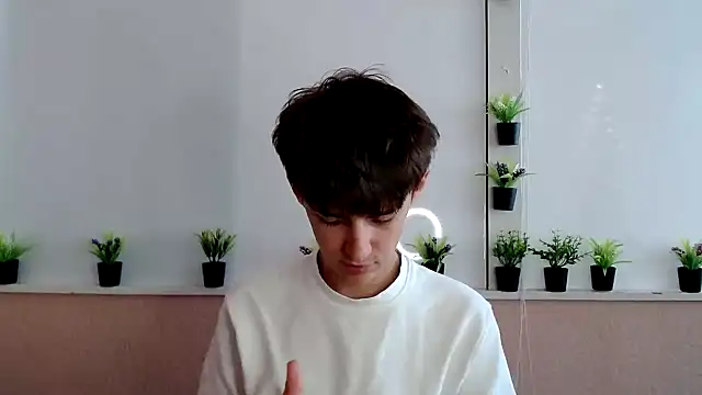 Snapshot of Hoot_Dude_ chatting on 14, 10, 2025 Hoot Dude online show from 14, 10, 2025