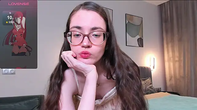 Snapshot of bellacatlovesmeat chatting on 12, 10, 2025 bellacatlovesmeat online show from 12, 10, 2025