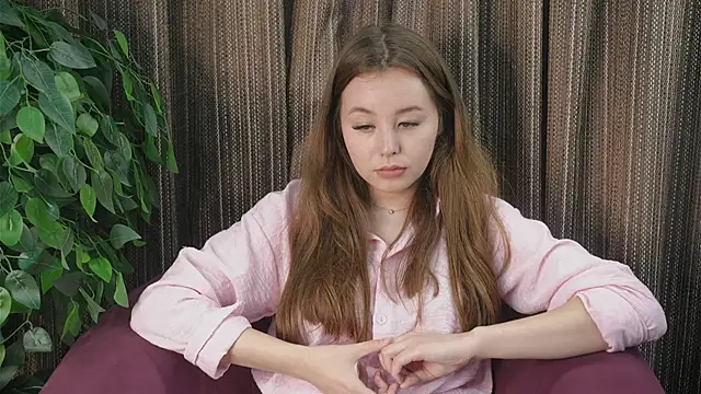 Snapshot of EloiseFarler chatting on 24, 9, 2025 EloiseFarler online show from 24, 9, 2025