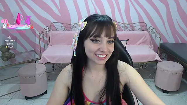 Snapshot of saabrina_ chatting on 8, 10, 2025 saabrina online show from 8, 10, 2025