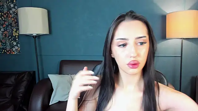 Snapshot of LisaFoxie chatting on 10, 10, 2025 LisaFoxie online show from 10, 10, 2025