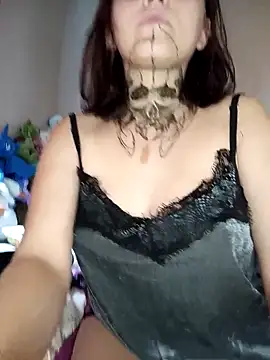 Snapshot of kisette chatting on 28, 9, 2025 kisette online show from 28, 9, 2025