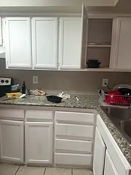 YeahhhitsBreezy online show from 8, 3, 2026