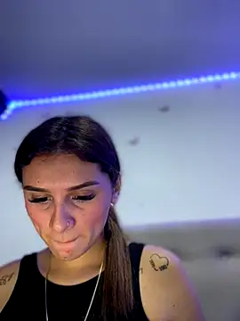 aliisonn   parker26 online show from 28, 9, 2025