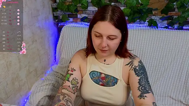 Snapshot of Belinda_Starlight chatting on 11, 10, 2025 Belinda Starlight online show from 11, 10, 2025