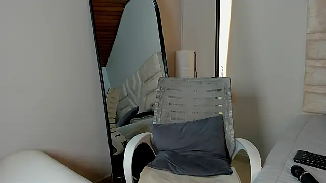 cherry bunnyx online show from 21, 3, 2026