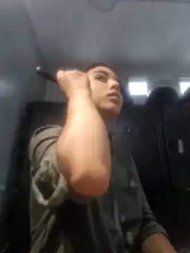 Snapshot of AriaBelles chatting on 3, 11, 2025 AriaBelles online show from 3, 11, 2025