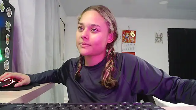 Snapshot of LittleCheerry69 chatting on 16, 2, 2026 LittleCheerry69 online show from 16, 2, 2026