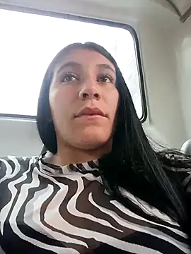 Snapshot of __Antonella chatting on 4, 10, 2025 Antonella online show from 4, 10, 2025