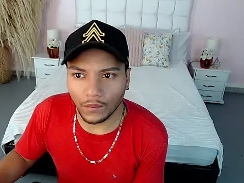 Snapshot of Max_Rivers chatting on 16, 10, 2025 Max Rivers online show from 16, 10, 2025