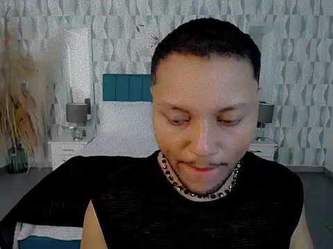 Snapshot of Max_Rivers chatting on 24, 10, 2025 Max Rivers online show from 24, 10, 2025