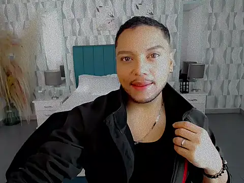 Snapshot of Max_Rivers chatting on 27, 10, 2025 Max Rivers online show from 27, 10, 2025