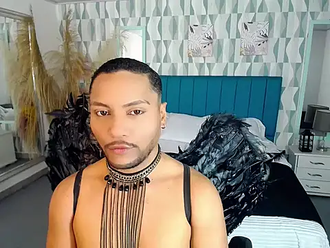 Snapshot of Max_Rivers chatting on 31, 10, 2025 Max Rivers online show from 31, 10, 2025