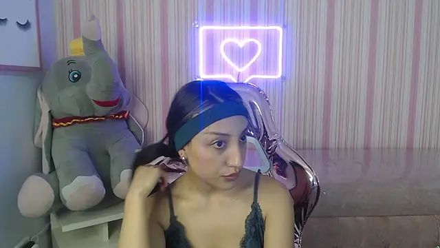 Snapshot of Branndy_ch chatting on 24, 9, 2025 Branndy ch online show from 24, 9, 2025