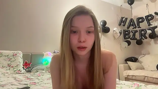 Snapshot of CandysRose chatting on 20, 3, 2026 CandysRose online show from 20, 3, 2026