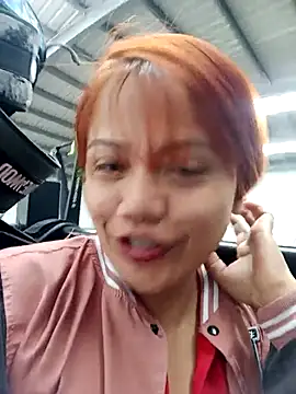 Snapshot of Tiffany-Parker_ chatting on 25, 9, 2025 Tiffany-Parker online show from 25, 9, 2025
