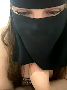 Snapshot of anoucha-arab chatting on 12, 10, 2025 anoucha-arab online show from 12, 10, 2025