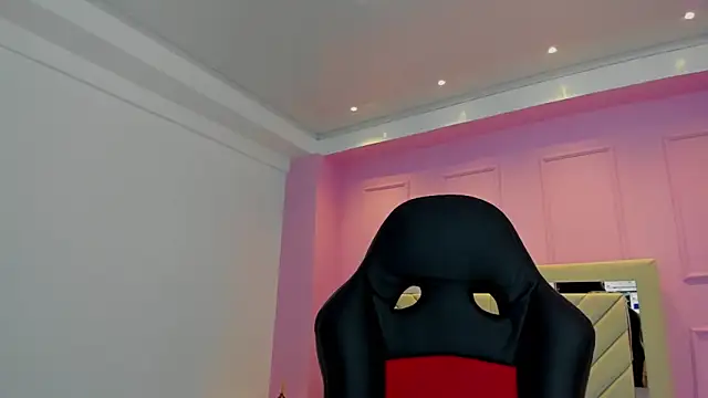 ALAHIACRUZ1 online show from 9, 10, 2025