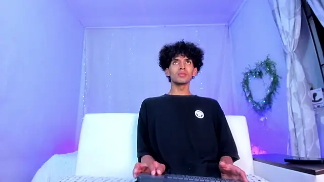 josesweet  online show from 4, 11, 2025