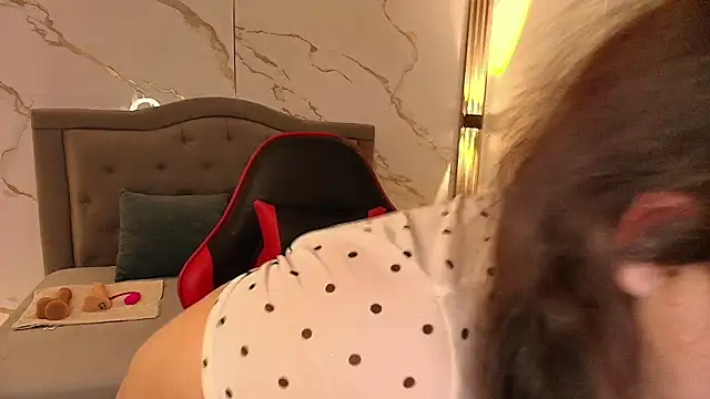 Snapshot of Nina_Rouge7 chatting on 30, 9, 2025 Nina Rouge7 online show from 30, 9, 2025