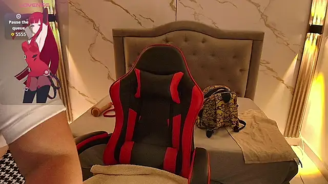 Snapshot of Nina_Rouge7 chatting on 3, 10, 2025 Nina Rouge7 online show from 3, 10, 2025