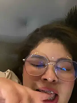 Snapshot of Nina_Rouge7 chatting on 7, 10, 2025 Nina Rouge7 online show from 7, 10, 2025