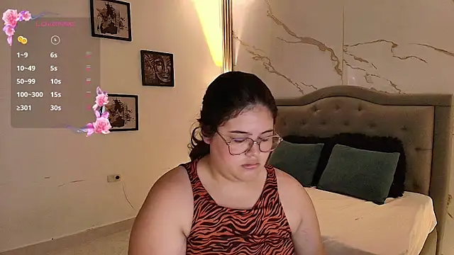 Nina Rouge7 online show from 6, 1, 2026