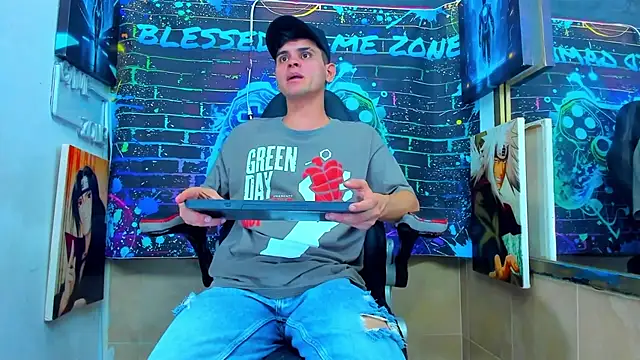 liam coleman25 online show from 8, 3, 2026