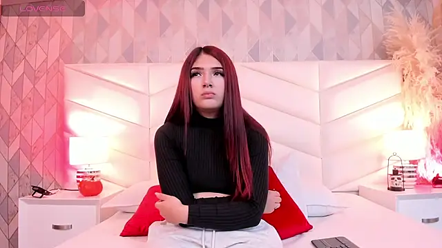 Snapshot of Charlotte_hall_ chatting on 29, 10, 2025 Charlotte hall online show from 29, 10, 2025