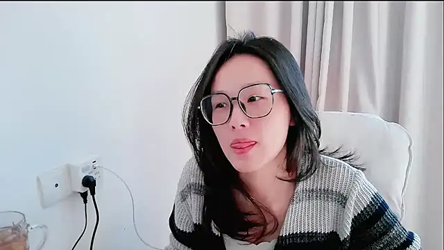 Snapshot of guai00 chatting on 29, 11, 2025 guai00 online show from 29, 11, 2025