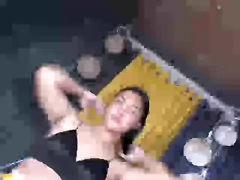 Snapshot of itsme_karina5 chatting on 26, 9, 2025 itsme karina5 online show from 26, 9, 2025