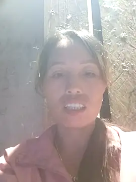 Snapshot of Sera_sexy01 chatting on 27, 9, 2025 Sera sexy01 online show from 27, 9, 2025