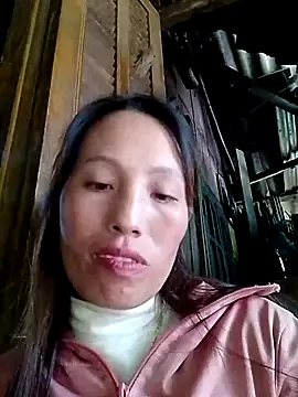 Snapshot of Sera_sexy01 chatting on 4, 10, 2025 Sera sexy01 online show from 4, 10, 2025