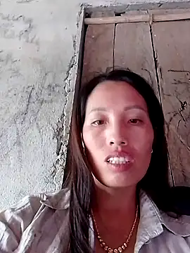 Snapshot of Sera_sexy01 chatting on 12, 10, 2025 Sera sexy01 online show from 12, 10, 2025