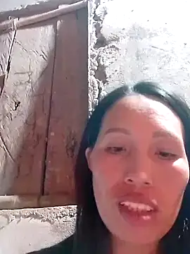 Snapshot of Sera_sexy01 chatting on 12, 10, 2025 Sera sexy01 online show from 12, 10, 2025