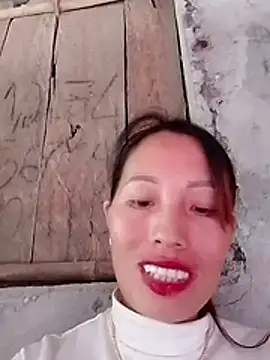 Snapshot of Sera_sexy01 chatting on 14, 10, 2025 Sera sexy01 online show from 14, 10, 2025