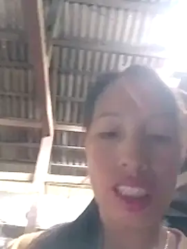 Snapshot of Sera_sexy01 chatting on 21, 10, 2025 Sera sexy01 online show from 21, 10, 2025